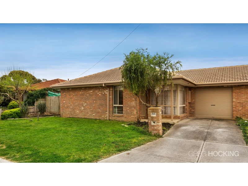 2/30 Silvereye Crescent, Werribee VIC 3030