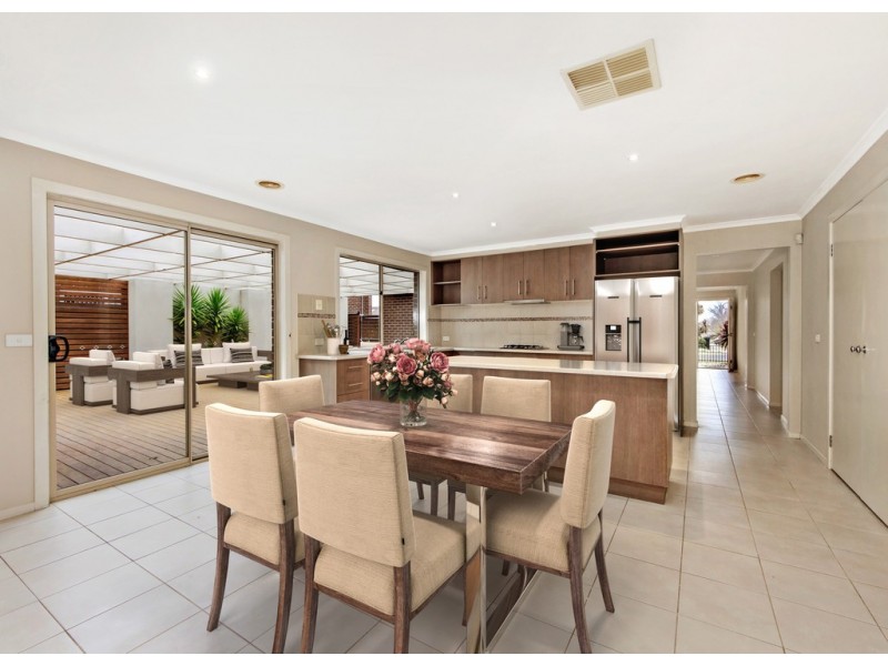 6 Harrington Avenue, Tarneit VIC 3029