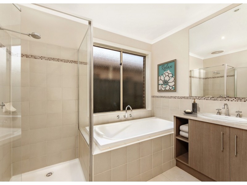 6 Harrington Avenue, Tarneit VIC 3029