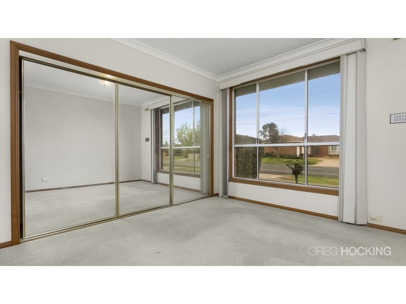37 Shaws Road, Werribee VIC 3030