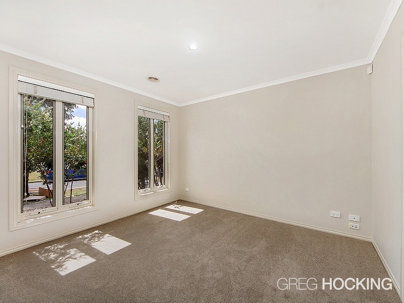 10 Carbine Avenue, Tarneit VIC 3029