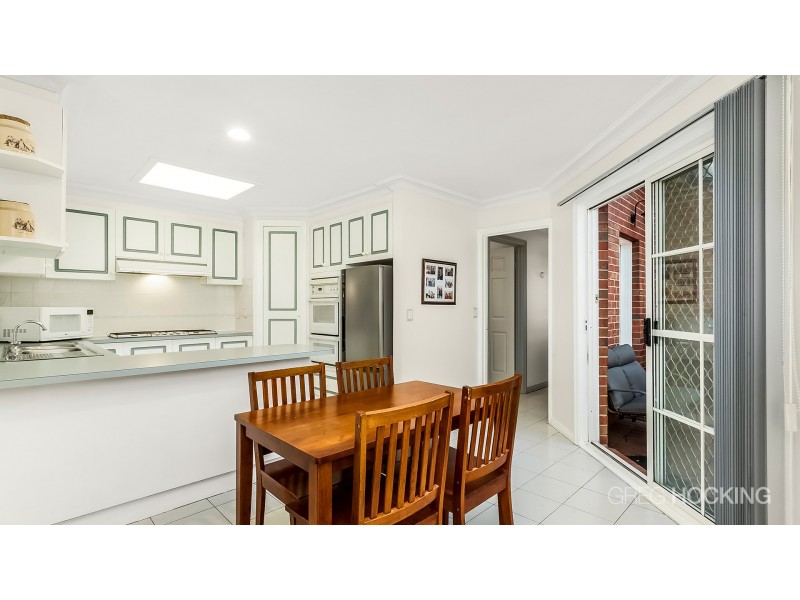 2/55 Woodville Park Drive, Hoppers Crossing VIC 3029