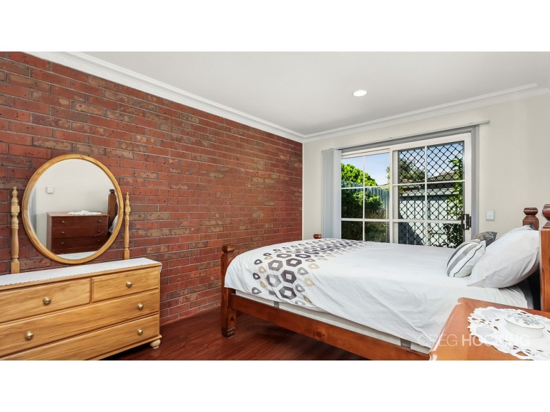 2/55 Woodville Park Drive, Hoppers Crossing VIC 3029