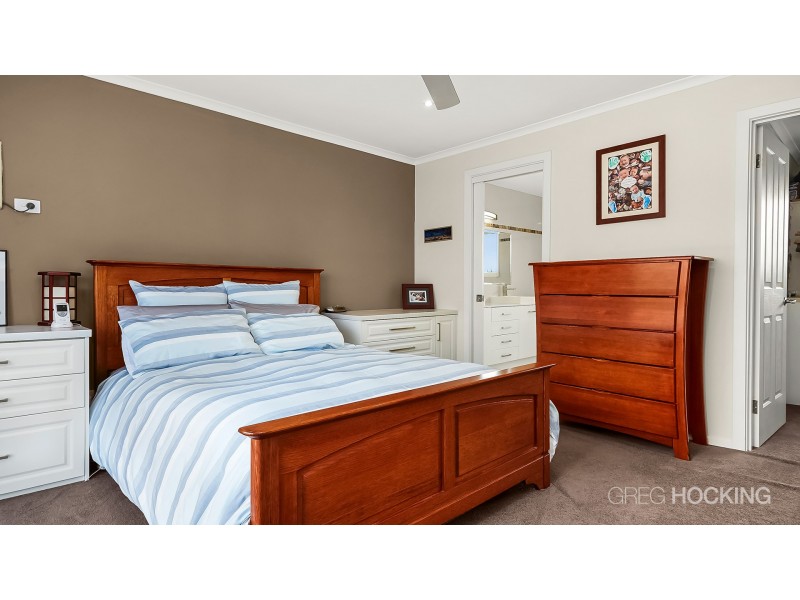 49 Strathmore Crescent, Hoppers Crossing VIC 3029