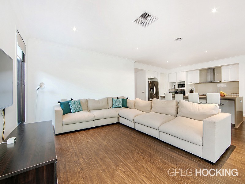 8 Sherwood Street, Tarneit VIC 3029