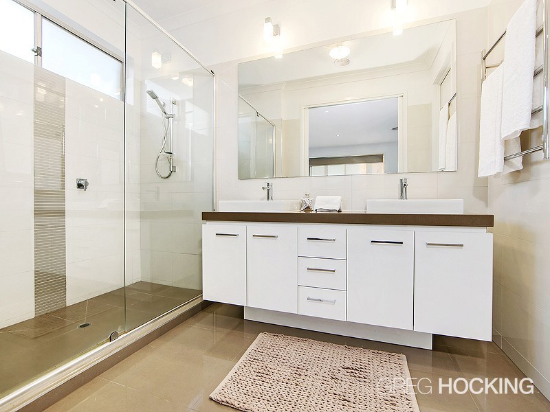 8 Sherwood Street, Tarneit VIC 3029