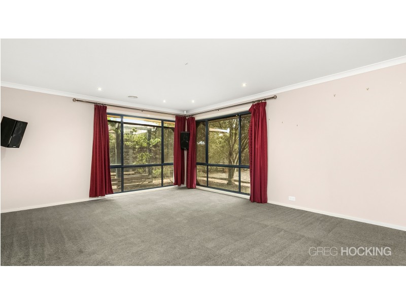 40 Ironbark Way, Brookfield VIC 3338