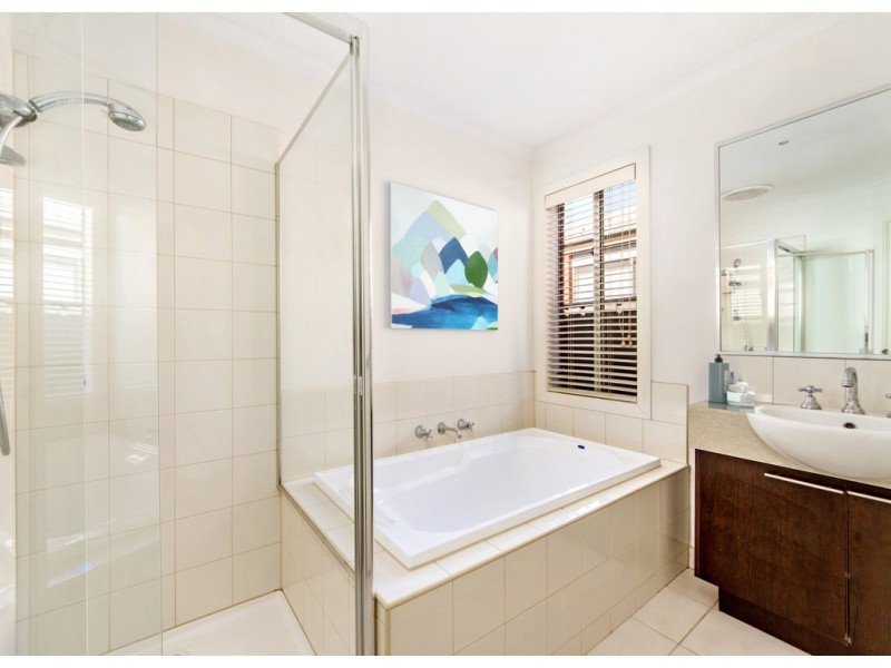 16 Adavale Amble, Tarneit VIC 3029