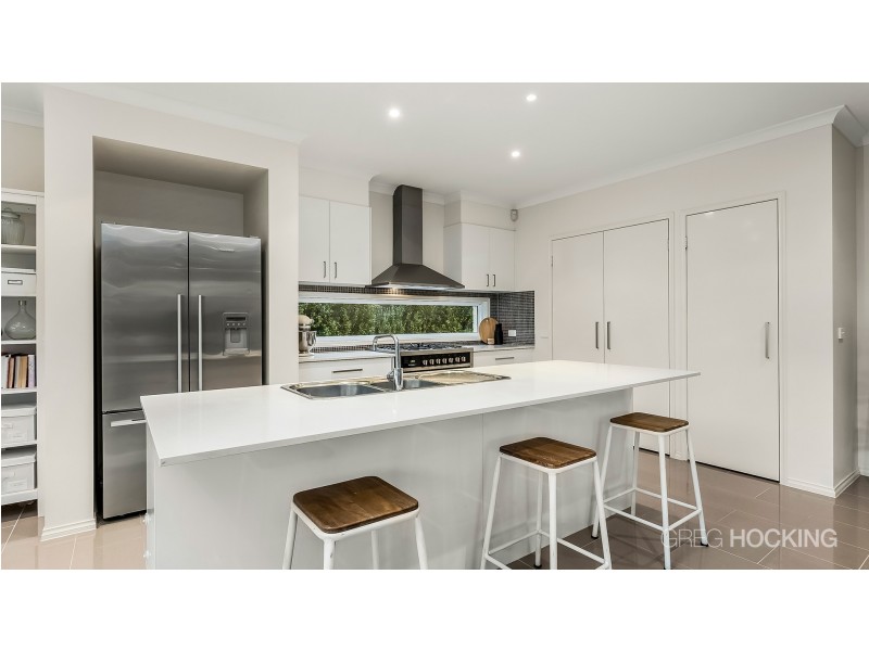 5 Caldwell Road, Williams Landing VIC 3027