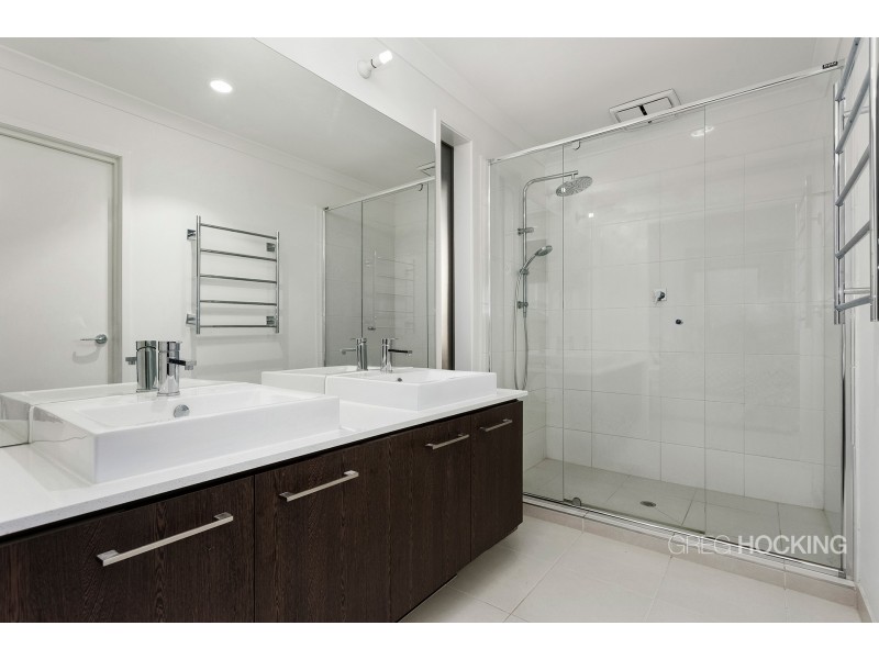 9 Trenchard Road, Williams Landing VIC 3027