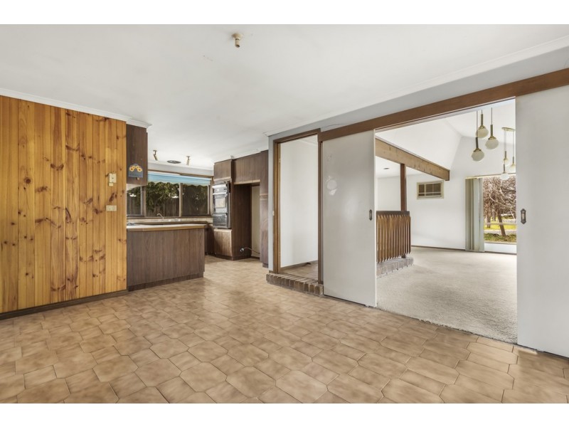 56 Marlborough Crescent, Hoppers Crossing VIC 3029