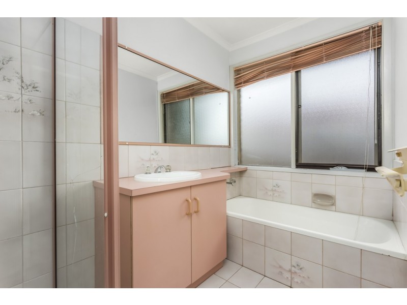 56 Marlborough Crescent, Hoppers Crossing VIC 3029