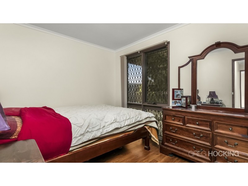 4/247 – 249 Heaths Road, Werribee VIC 3030