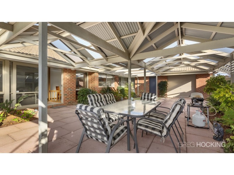6 San Remo Drive, Werribee VIC 3030