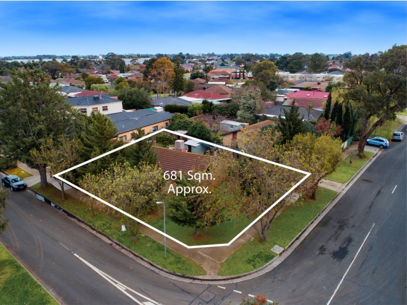 88 Chirnside Avenue, Werribee VIC 3030