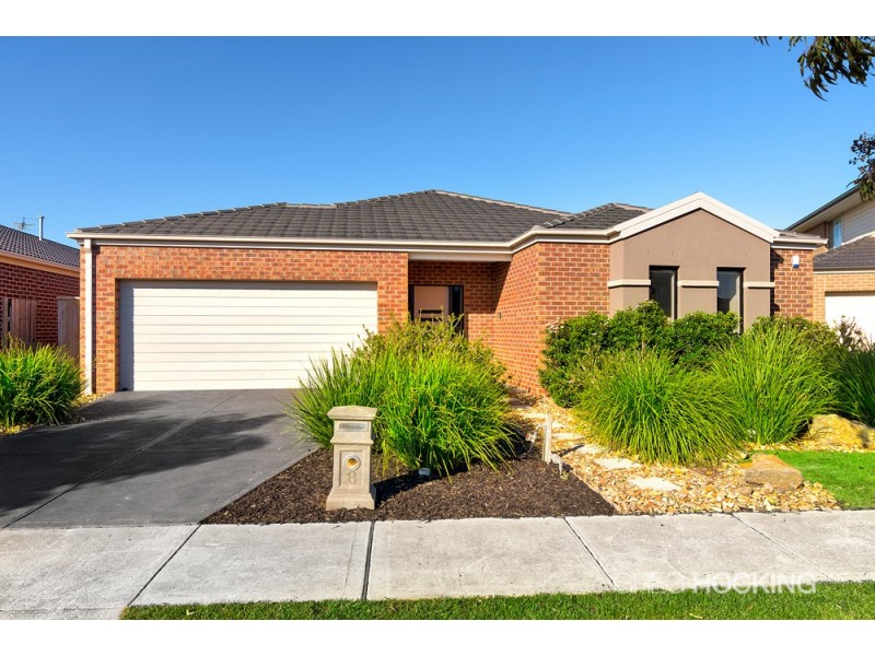 8 Mystic Grove, Point Cook VIC 3030