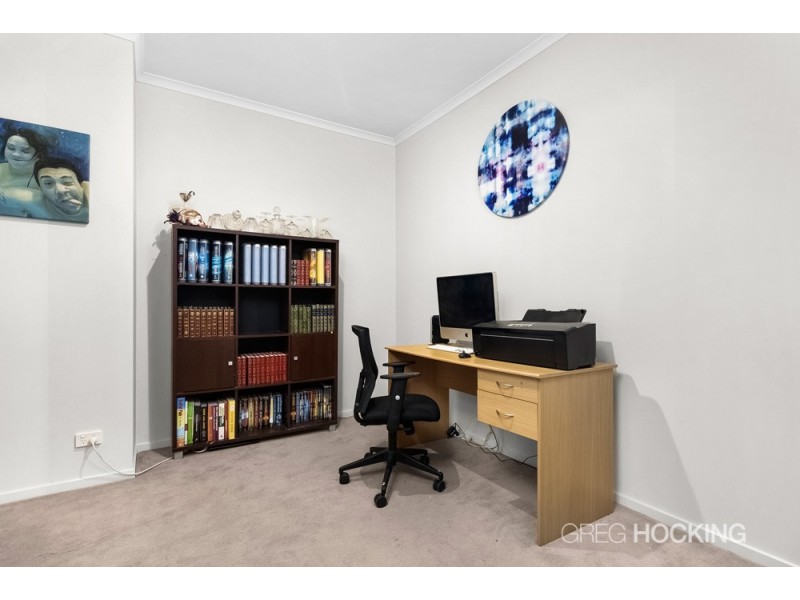 8 Mystic Grove, Point Cook VIC 3030