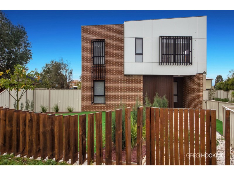 1/51 Caradon Drive, Truganina VIC 3029