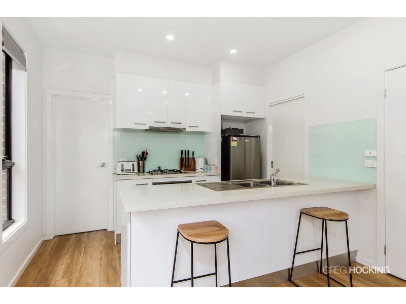 1/51 Caradon Drive, Truganina VIC 3029