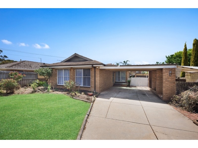 12 Emil Court, Melton VIC 3337
