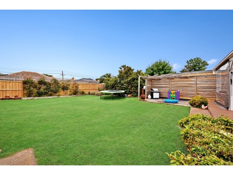 13 Susan Street, Albion VIC 3020