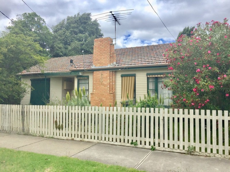49 Vernon Street, South Kingsville VIC 3015