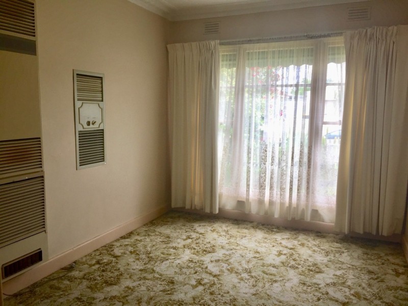 49 Vernon Street, South Kingsville VIC 3015