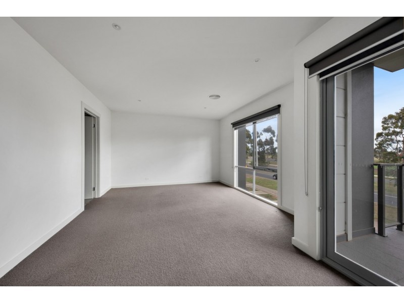 9 Piovesan Lane, Werribee VIC 3030