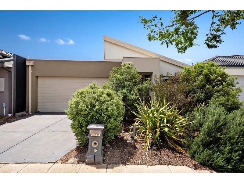 19 Barron Street, Tarneit VIC 3029