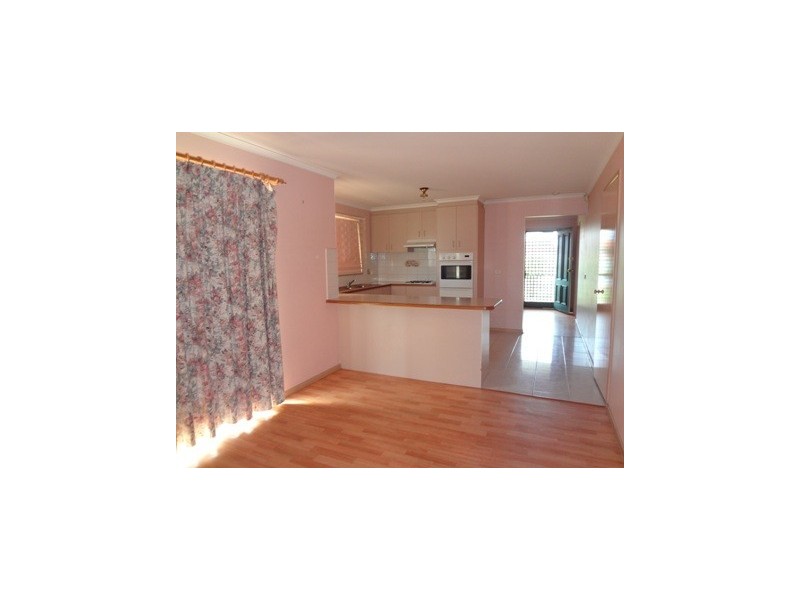 8 Mirabella Close, Werribee VIC 3030