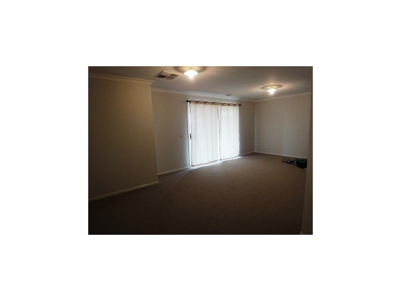 13 Bodmin Court, Truganina VIC 3029