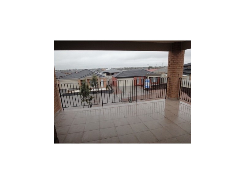 13 Bodmin Court, Truganina VIC 3029