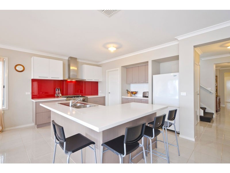 17 Soaring Road, Tarneit VIC 3029