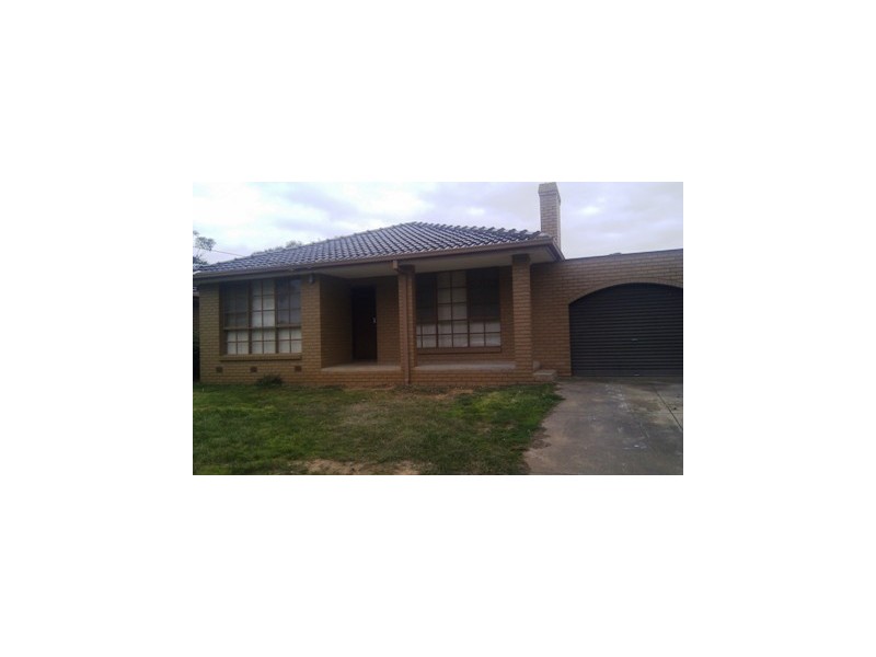 14 Kelvin Grove, Werribee VIC 3030