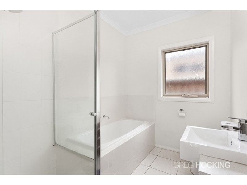 3/33 Springleaf Road, Tarneit VIC 3029