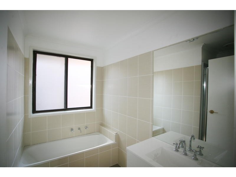 1/19 Somerset Close, Werribee VIC 3030