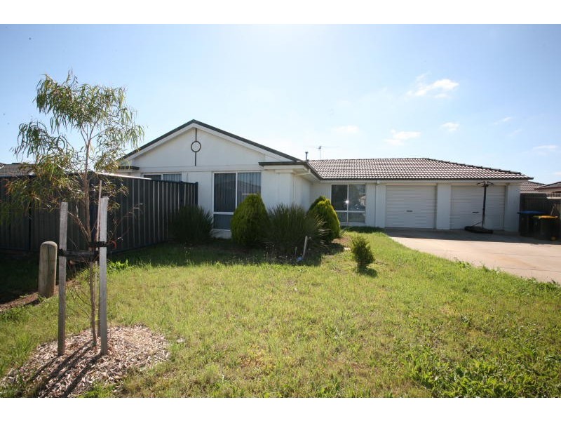 13 Hawkhurst Court, Hoppers Crossing VIC 3029