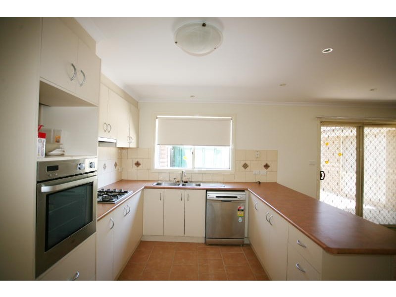 3 Bishop Close, Tarneit VIC 3029