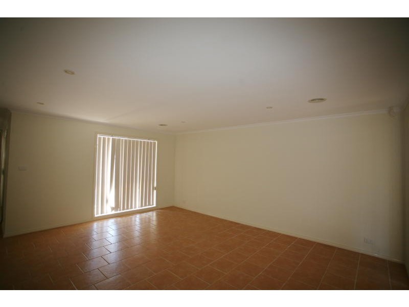 3 Bishop Close, Tarneit VIC 3029