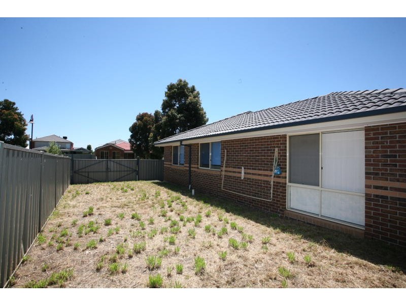 3 Bishop Close, Tarneit VIC 3029