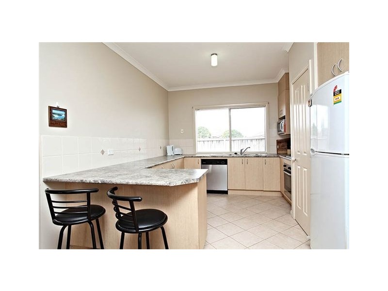 2 Diamond Drive, Werribee VIC 3030
