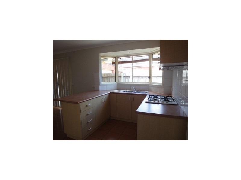 32 Kasem Drive, Werribee VIC 3030