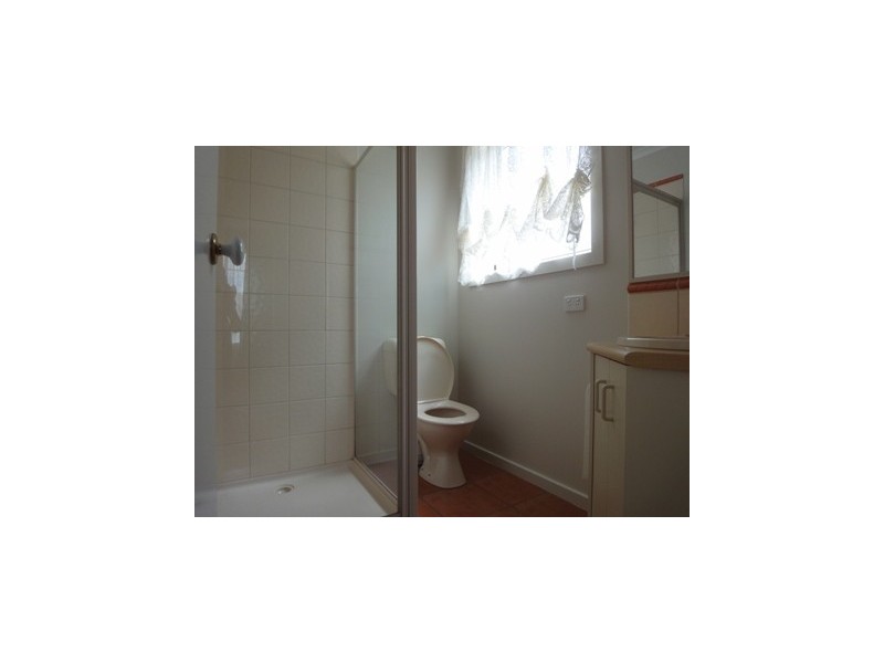 32 Kasem Drive, Werribee VIC 3030