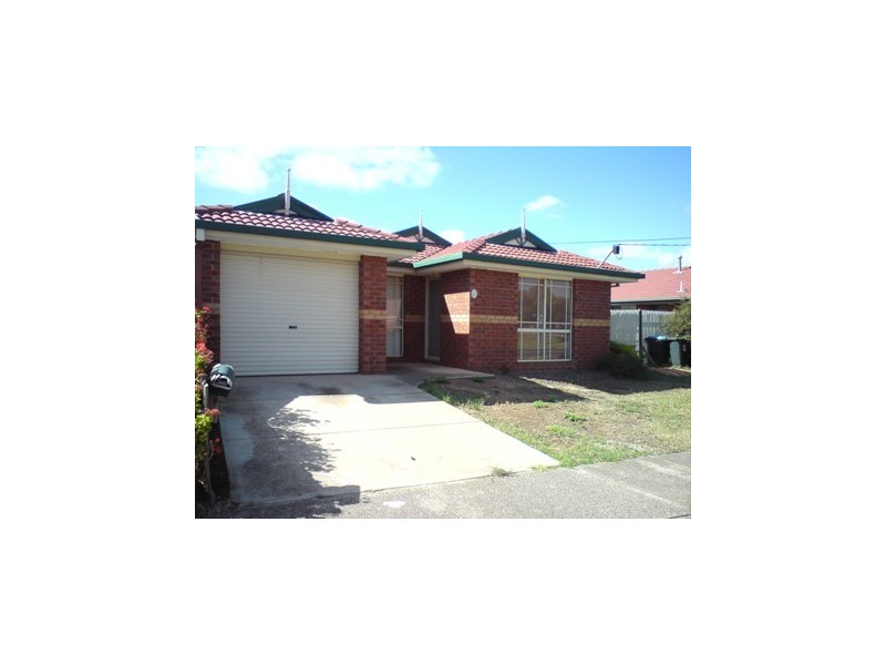 120 Rosella Avenue, Werribee VIC 3030
