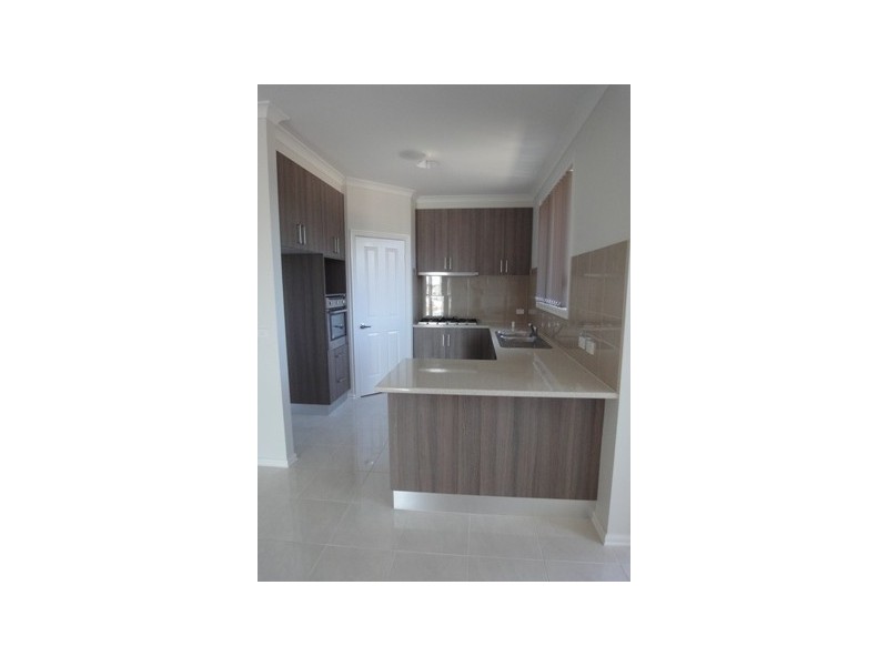 20 Embleton Avenue, Tarneit VIC 3029