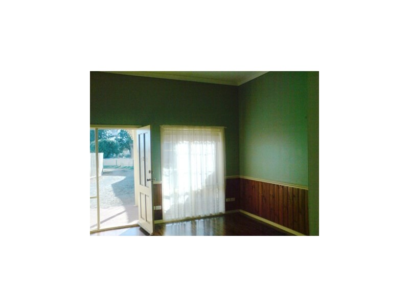 2/1 Rothwell Road, Little River VIC 3211