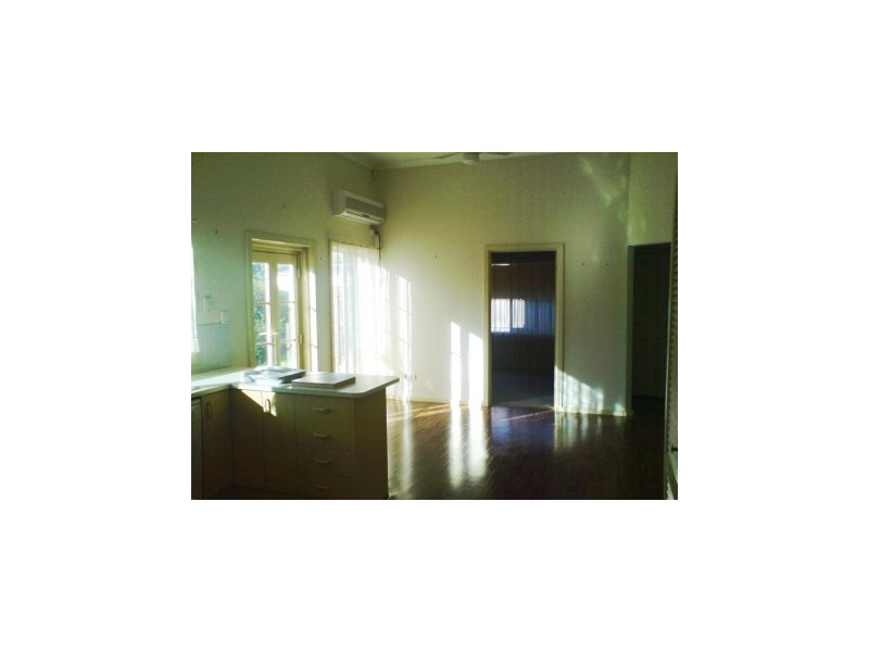 2/1 Rothwell Road, Little River VIC 3211