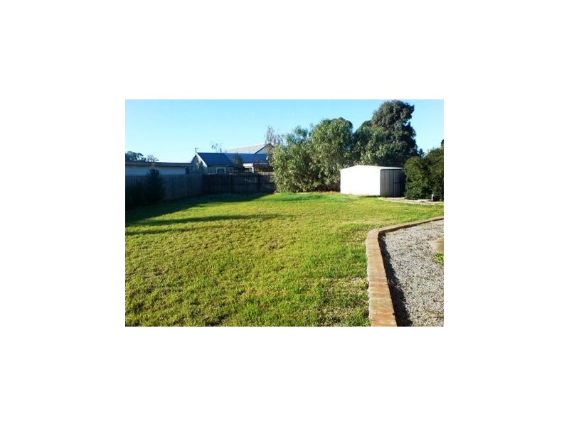 2/1 Rothwell Road, Little River VIC 3211