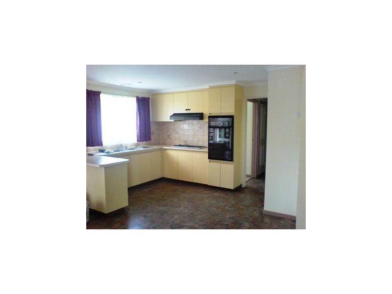 2  Darvall Court, Werribee VIC 3030