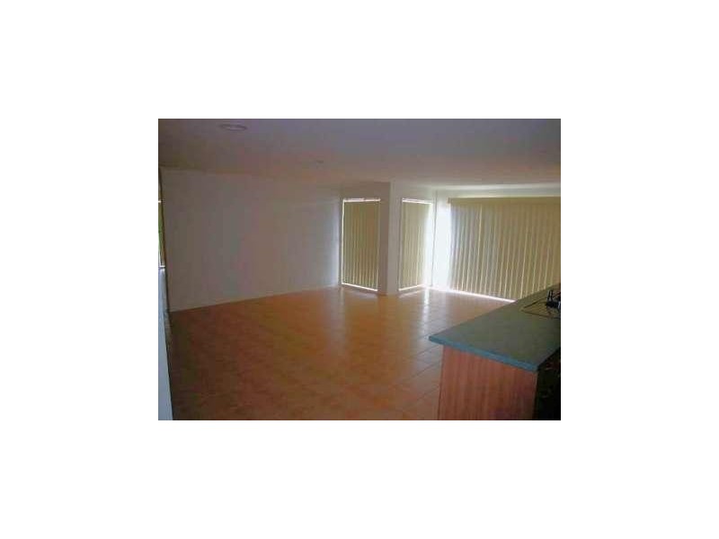 4 Joybells Crescent, Tarneit VIC 3029